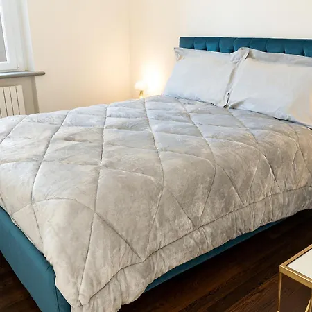 Scappo In Umbria, L'attico Del Corso *